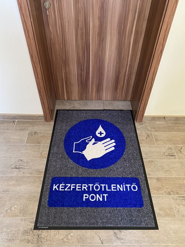 Fußmatten mit Covids Logos - IMG-3144.jpg